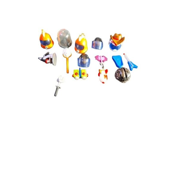 Tech Deck Dude lot of 14 Helmets, Hats, Butterfly Net, Microscope. Rocket Ship - Picture 3 of 7